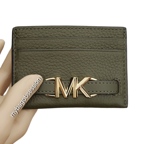 Michael Kors Handbags - Michael Kors Reed LG Card Holder Wallet Green